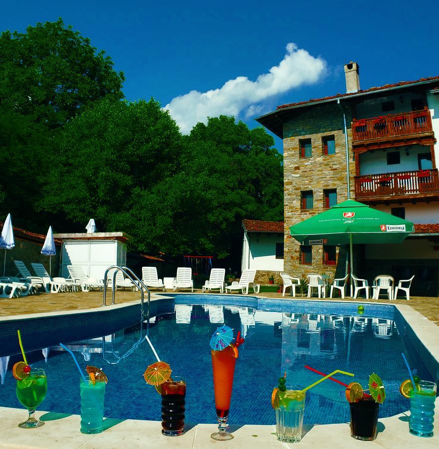 Yakovtsi Inn Luaran gambar