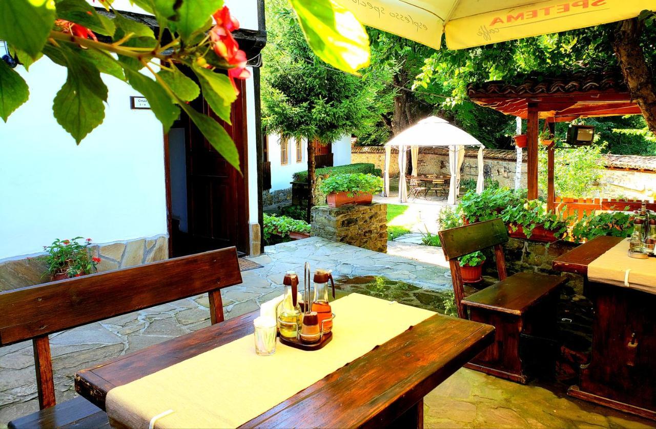 Yakovtsi Inn Luaran gambar