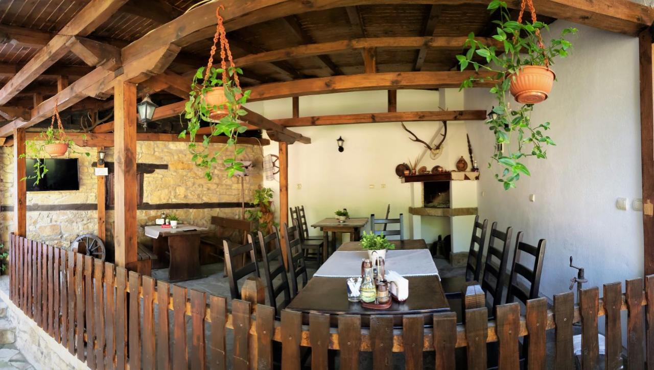 Yakovtsi Inn Luaran gambar